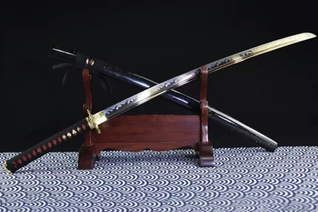 【黒炎】古兵器 刀装具 日本刀　模造刀 居合刀 武士道 鑑賞用 美術刀 贈り物