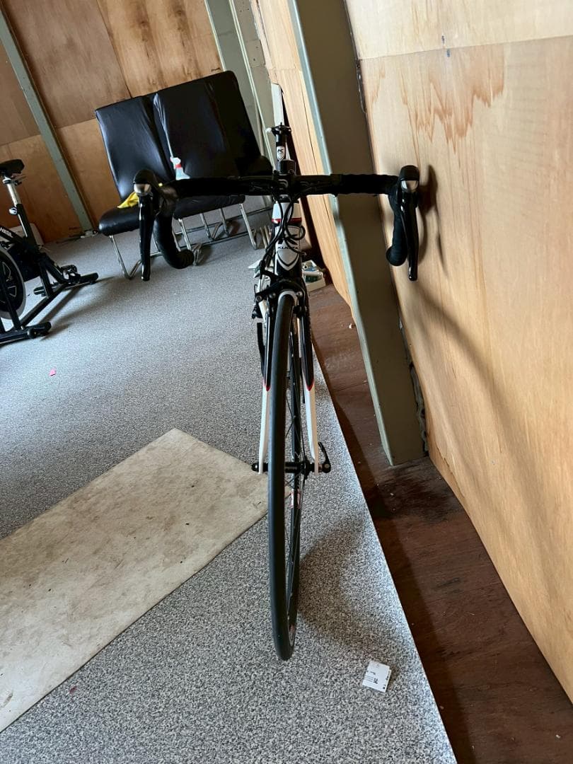 KUOTA クオータ　ロードバイク サドル・ペダル無し　自転車　軽量