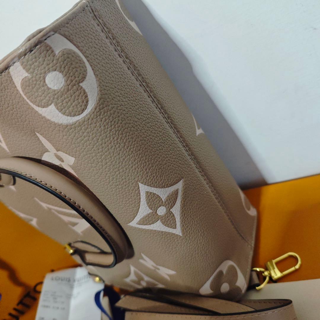 【実写画像】 ベージュ モノグラム ショルダーバッグ最終値下