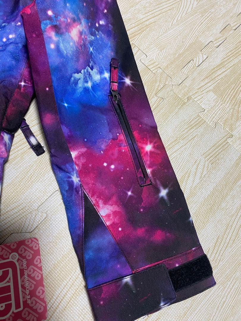 新品未使用エーアールジー（arg) スキーウェア　ジャケットsサイズ