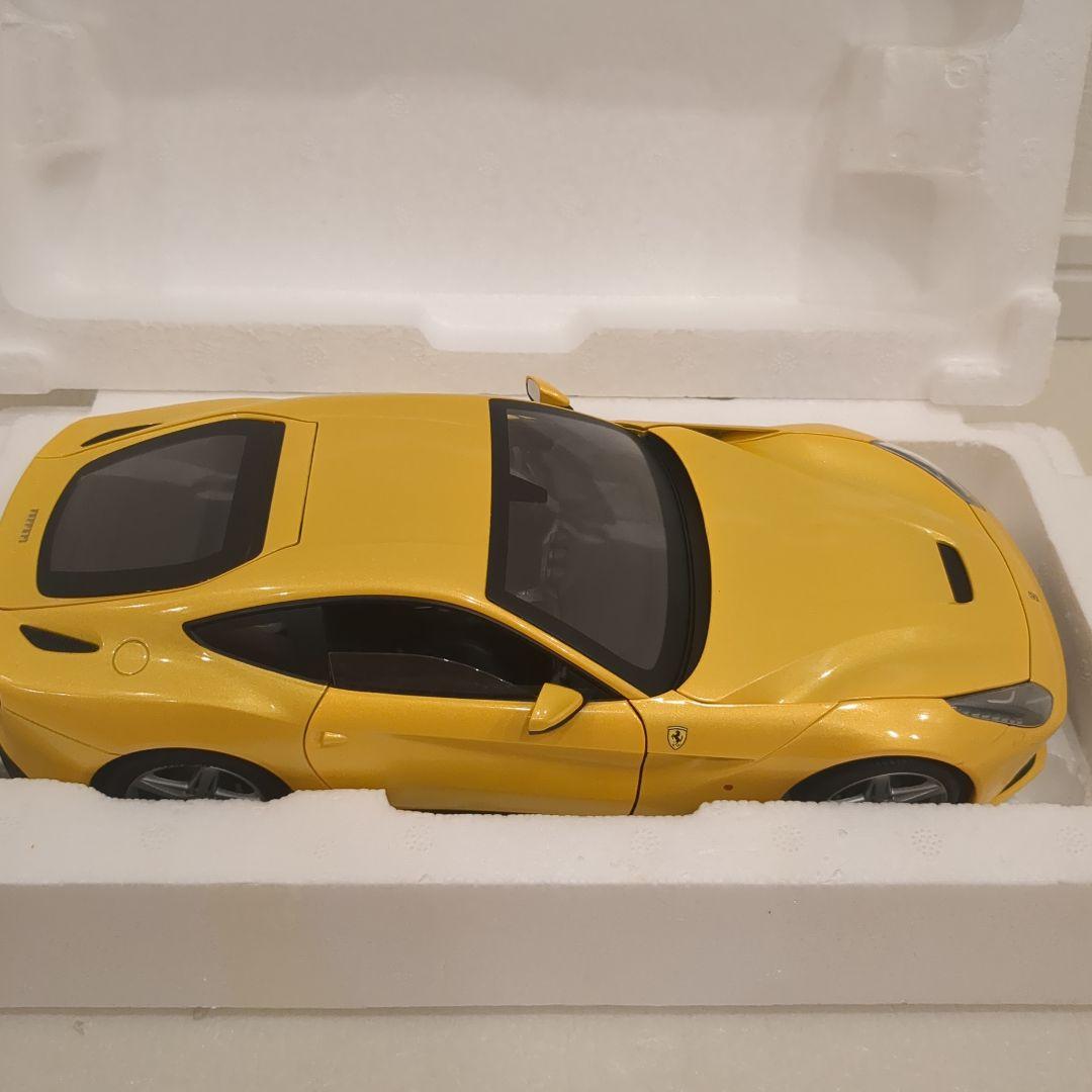 1/18 ホットウィール フェラーリ F12 イエロー 京商 オートアート