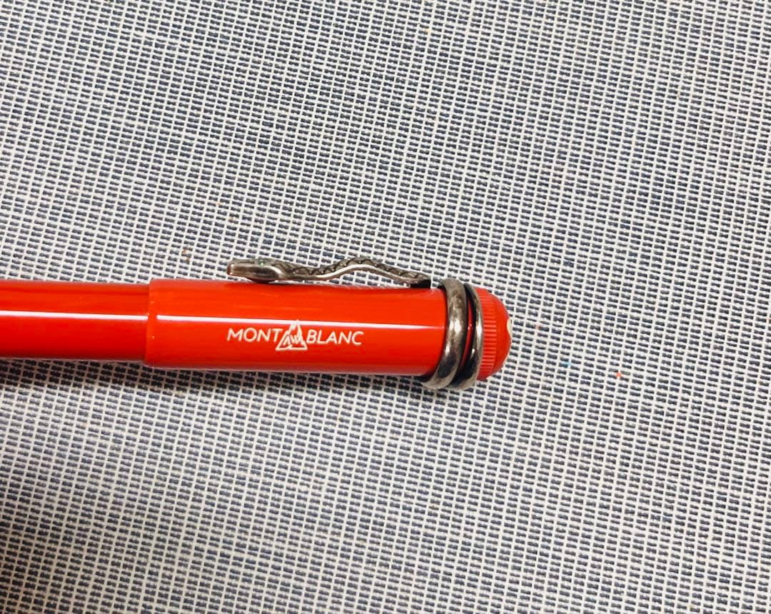 モンブラン ボールペン ヘリテイジ コレクション ルージュ＆ノワール