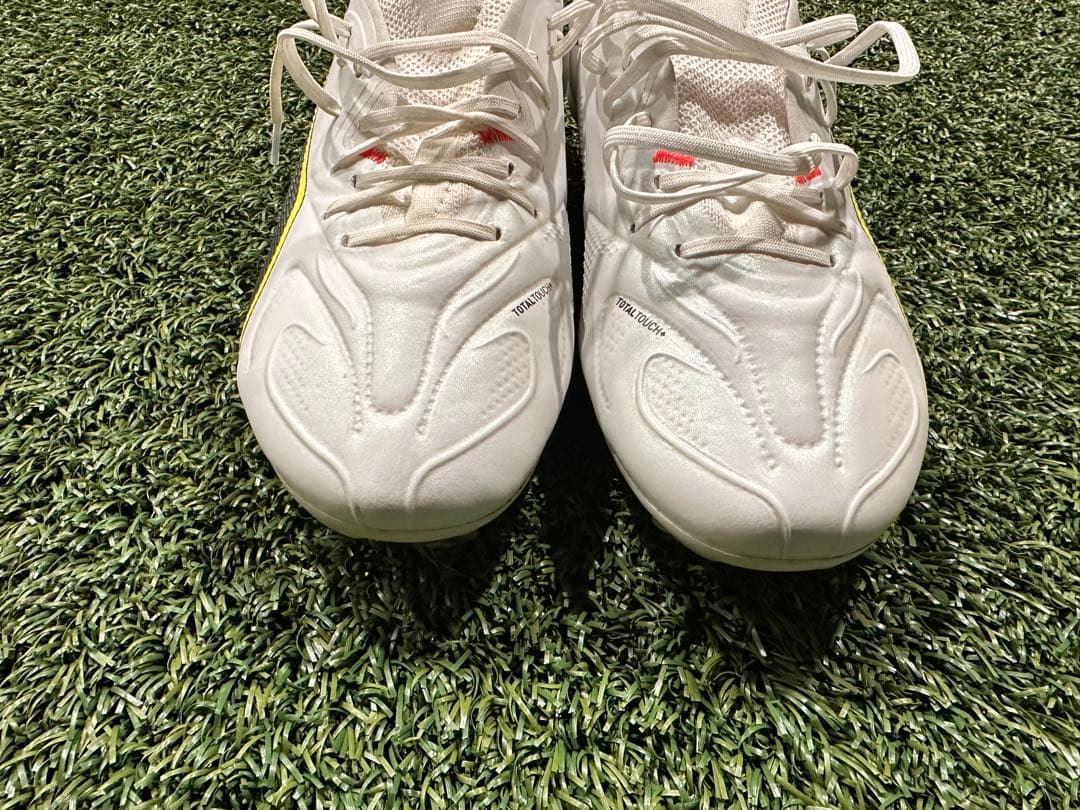 サッカースパイクプーマキング20アルティメットfg/agモデル