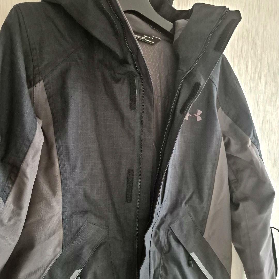 アンダーアーマー☆スノーボード、スキーウェア☆上下セット☆S～M