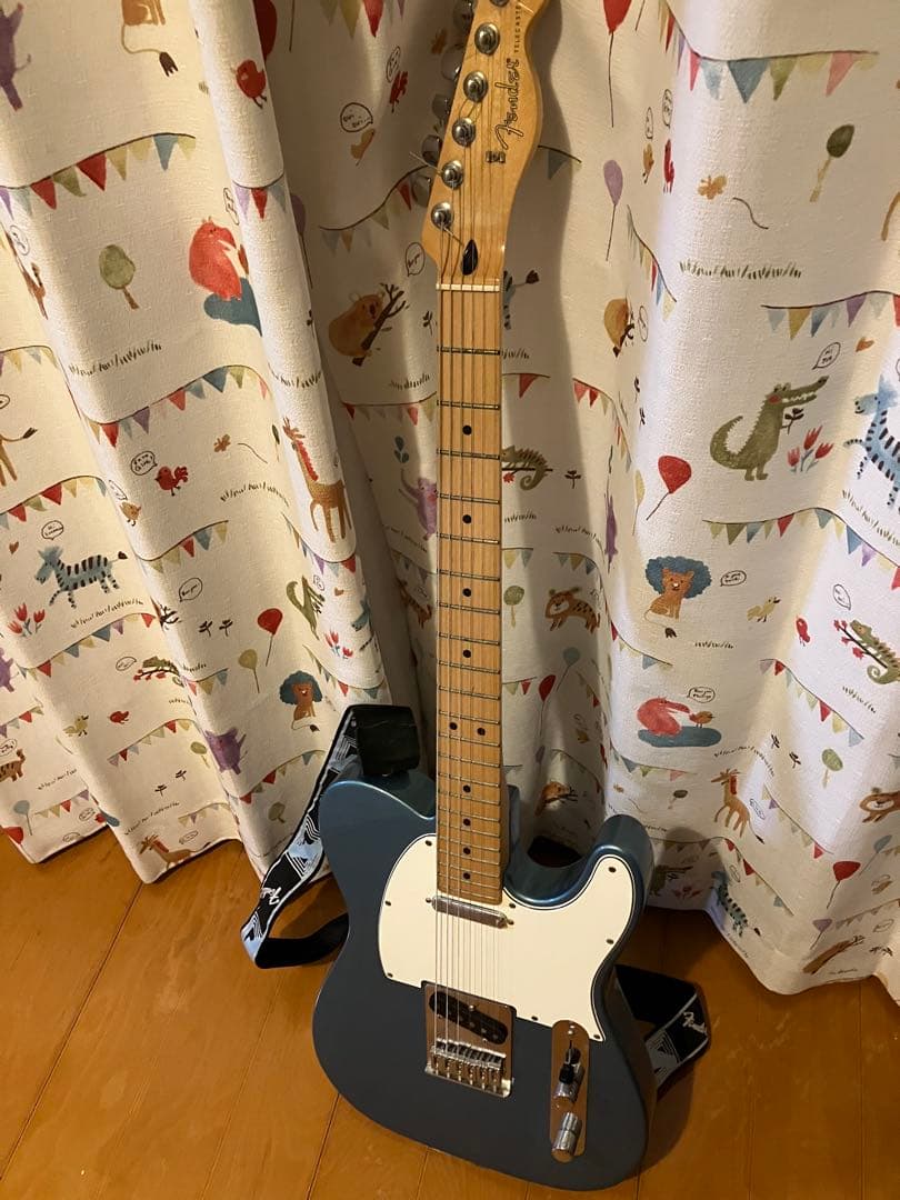 Fender テレキャスター ブルー