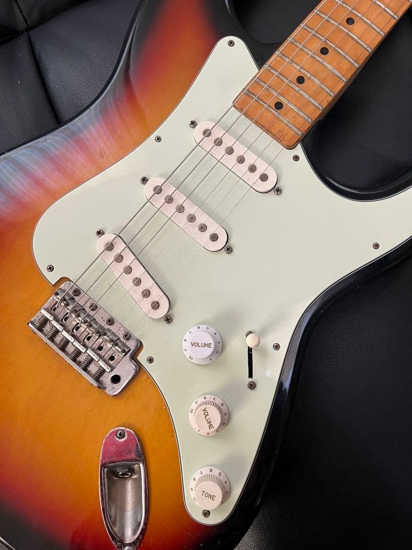 超激レアギター　Franpton ストラトタイプ