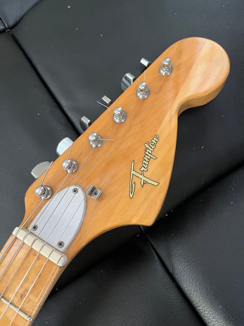 超激レアギター　Franpton ストラトタイプ