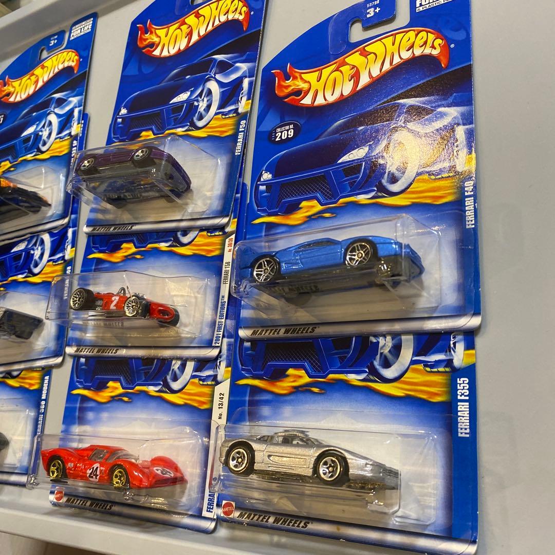 希少　Hot Wheels フェラーリ　ミニカーセット 8台