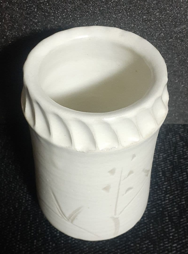 【希少作家】【長池潤一】作　化粧連理草文花器　【師　人間国宝　藤本能道　田村耕一