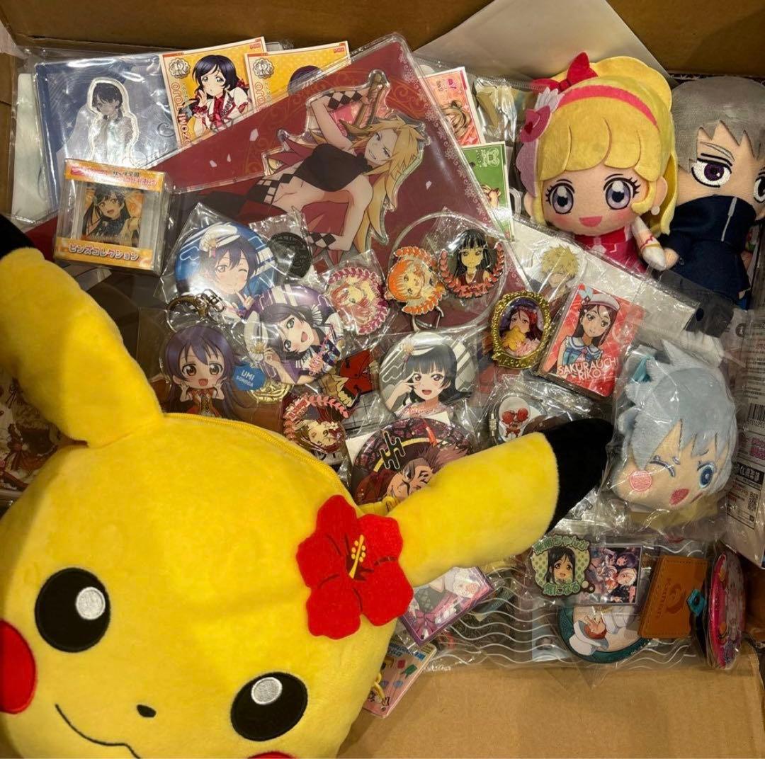 鬼滅の刃 ワンピース　ラブライブ アニメグッズ　まとめ売り 大量　1500点以上