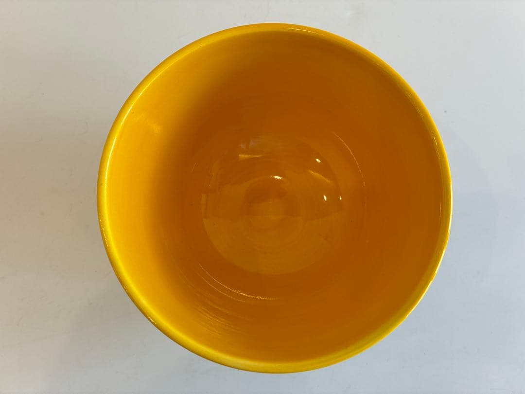 黄交趾紅葉に流水抹茶茶碗　伊藤南山作