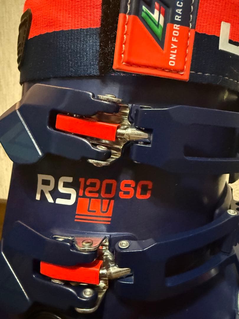 LANGE RS 120 SC LV スキー靴