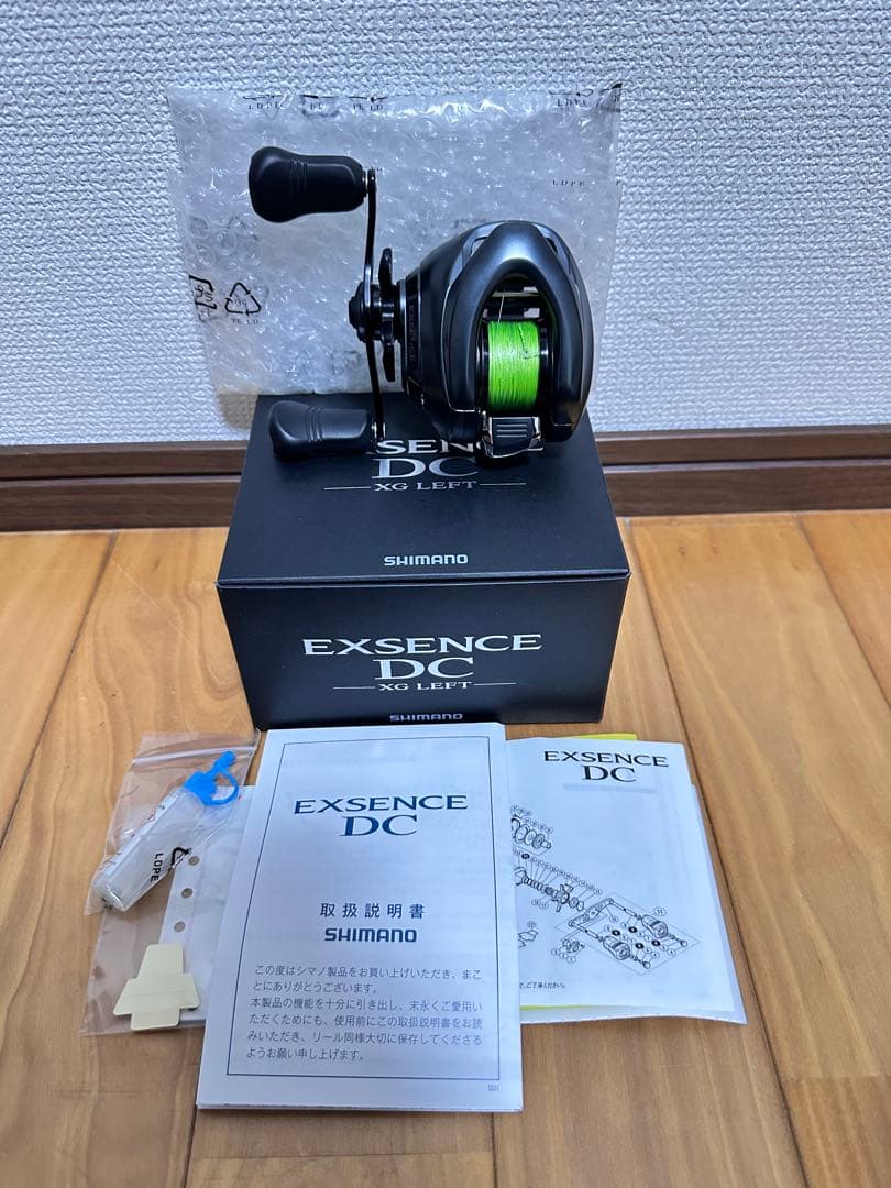 エクスセンスDC EXSENCE DC XG LEFT 3釣行のみ使用 傷なし