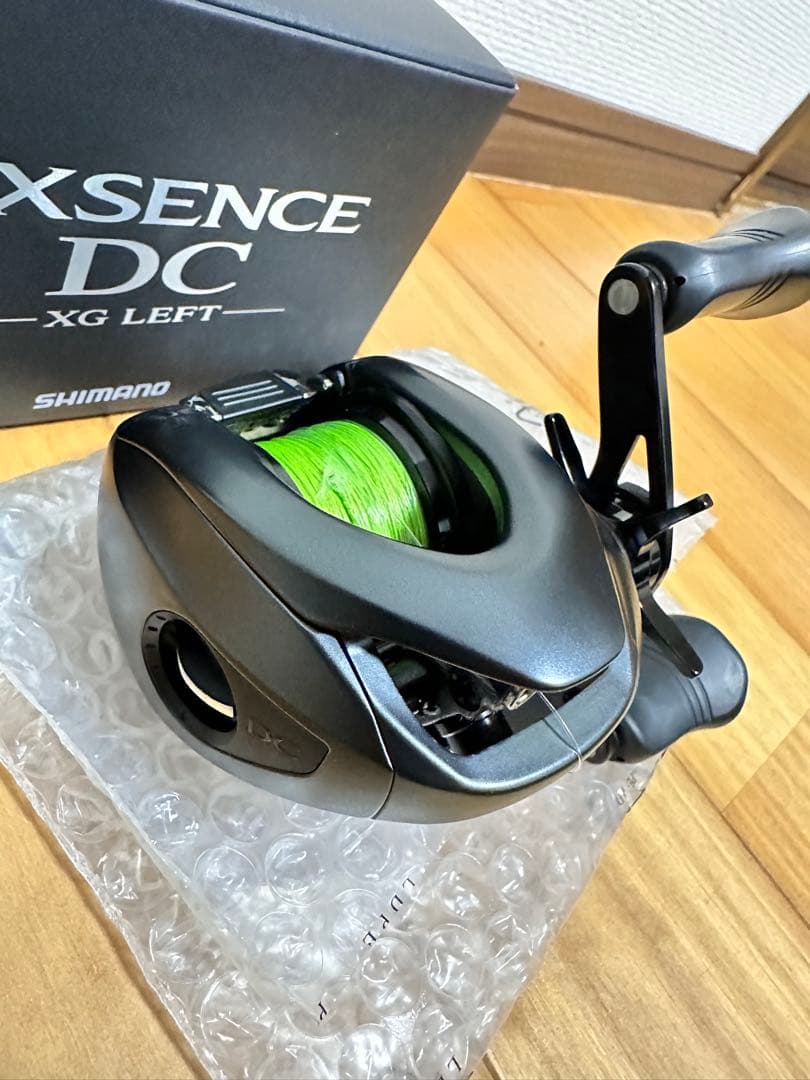 エクスセンスDC EXSENCE DC XG LEFT 3釣行のみ使用 傷なし