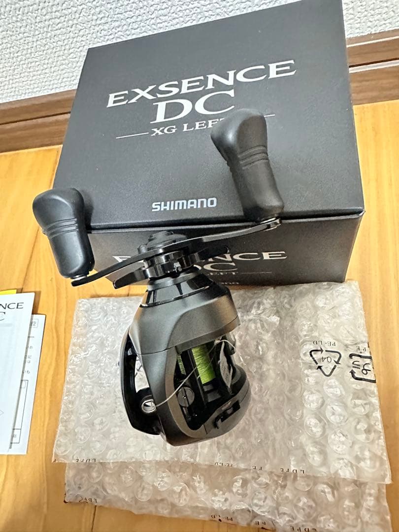 エクスセンスDC EXSENCE DC XG LEFT 3釣行のみ使用 傷なし