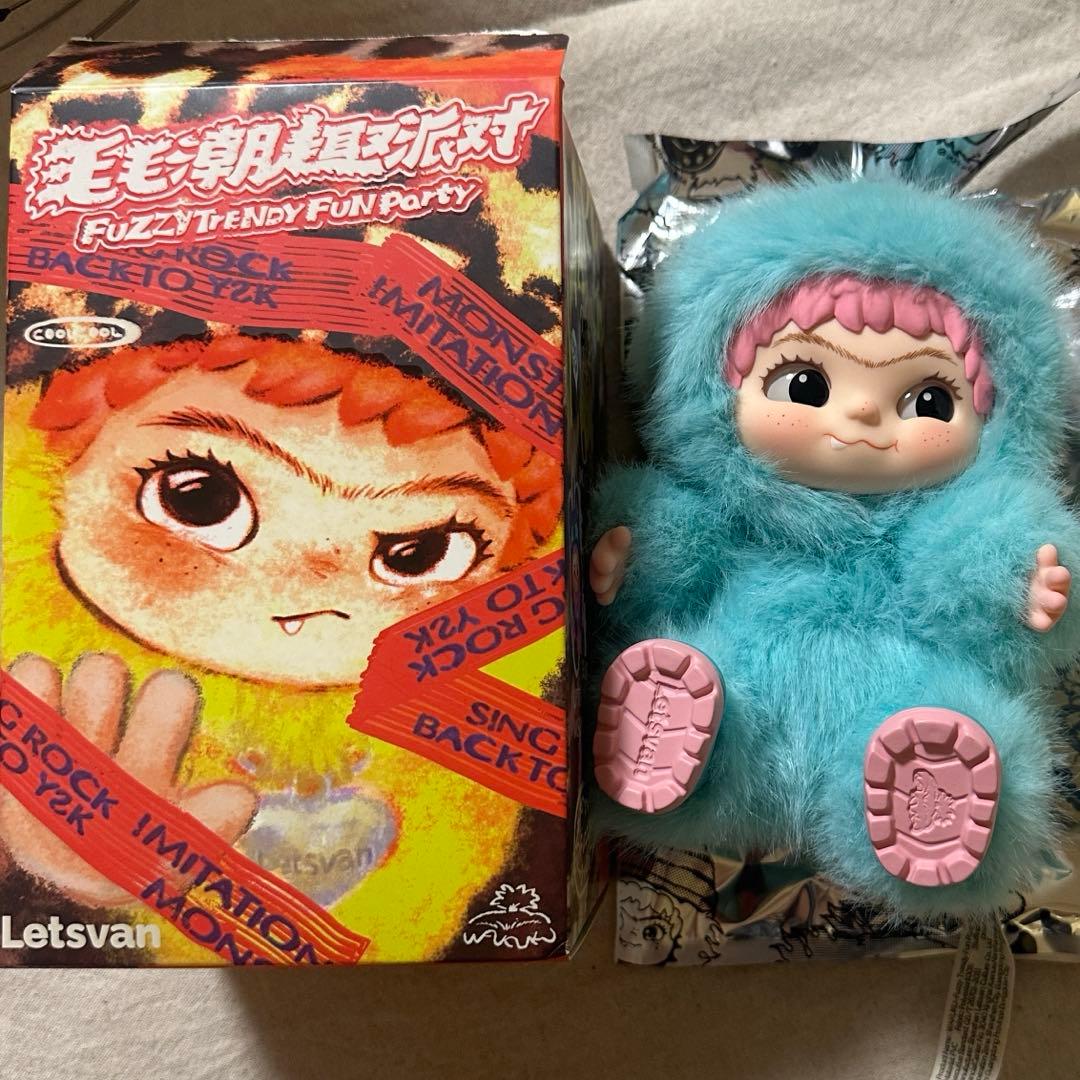 WAKUKU ワクク FUZZY TRENDY FUN PARTY シークレット