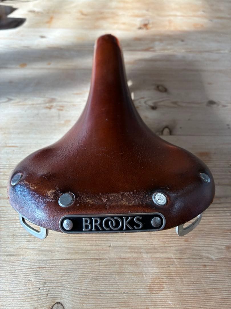 BROOKS レザー　サドル　皮革　サドル