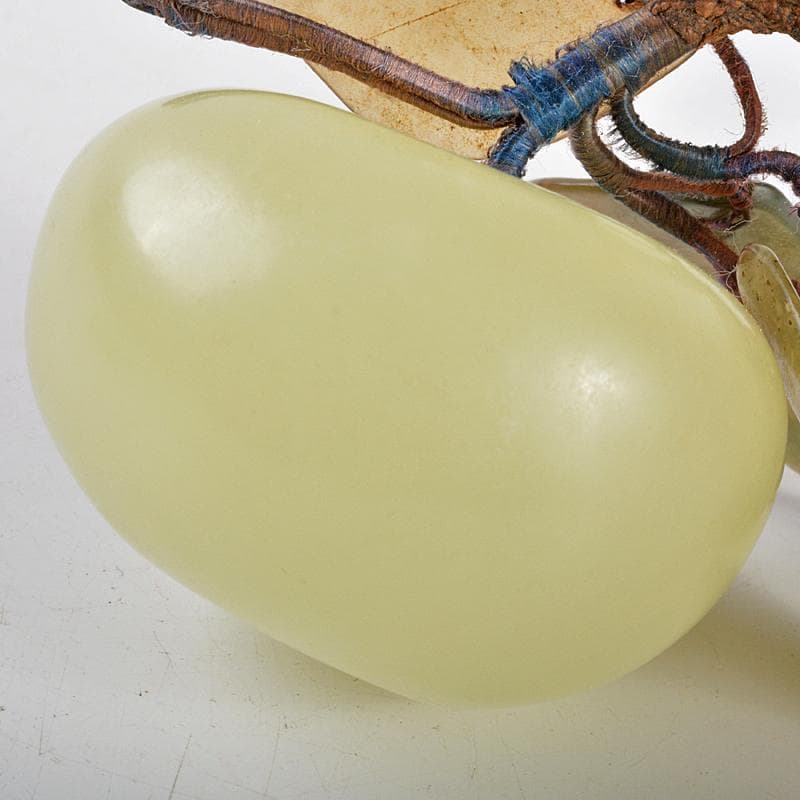 中国　玉石白玉彫刻　桃　置物　時代箱付　M　R5371