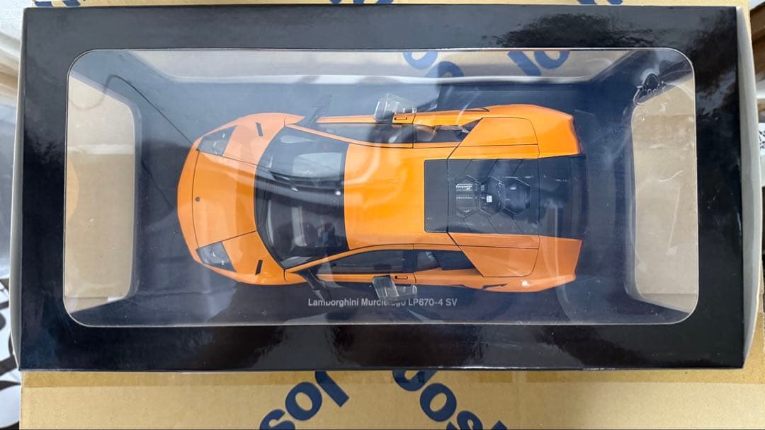 (未開封)オートアート1/18 ランボルギーニ ムルシエラゴLP670-4 SV