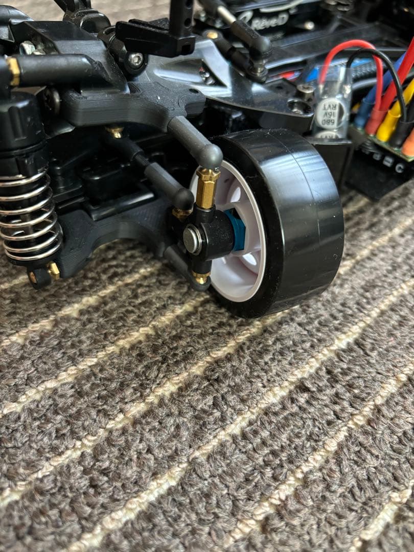 す*ず様 タミヤM06 2駆ドリ