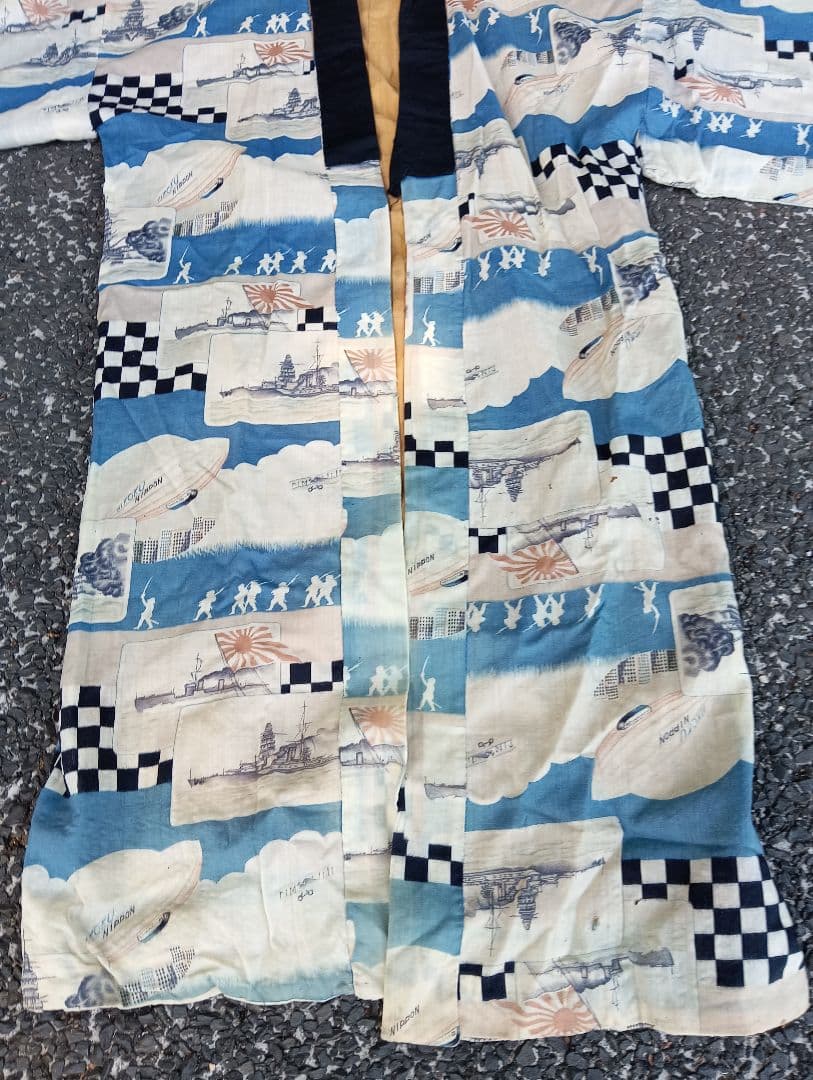 ⭐*⭐様 戦争柄 　着物　　旭日旗　軍艦　　 古布