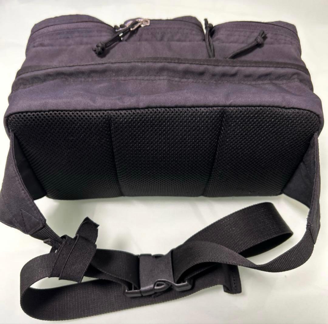 バス釣り引退セット　ワームルアーまとめ売り　スピナーベイト　リール　ヒップバッグ