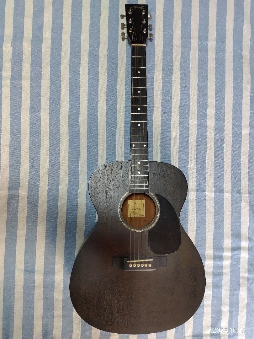 S.YAIRIのオールマホガニーアコースティックギターYF-04BL美品です。