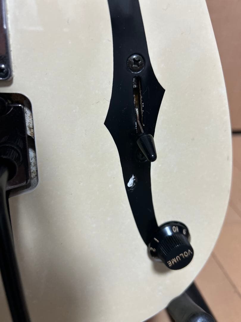 【売約済】Ibanez PGM30アイボリーペグ交換済・アーミングアジャスター付