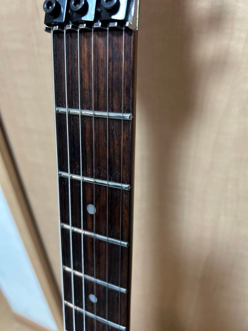 【売約済】Ibanez PGM30アイボリーペグ交換済・アーミングアジャスター付