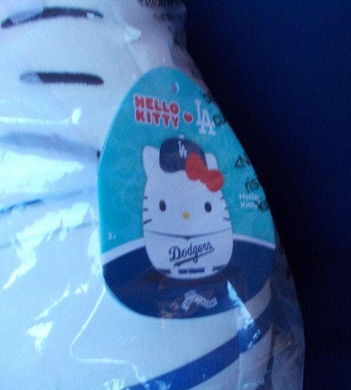 2体 Hello Kitty ドジャース×ハローキティ ぬいぐるみ MLB
