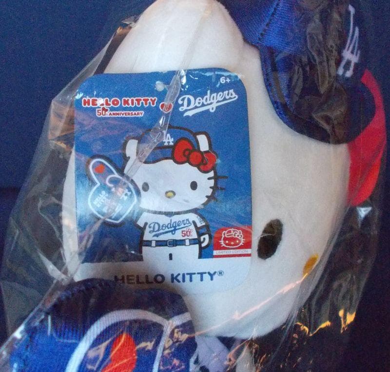 2体 Hello Kitty ドジャース×ハローキティ ぬいぐるみ MLB