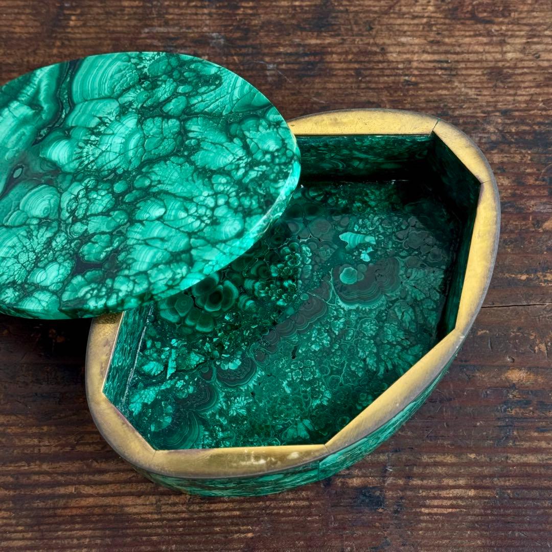 マラカイト 天然石 ジュエリーボックス｜鉱石小箱 小物入れ 蓋付き