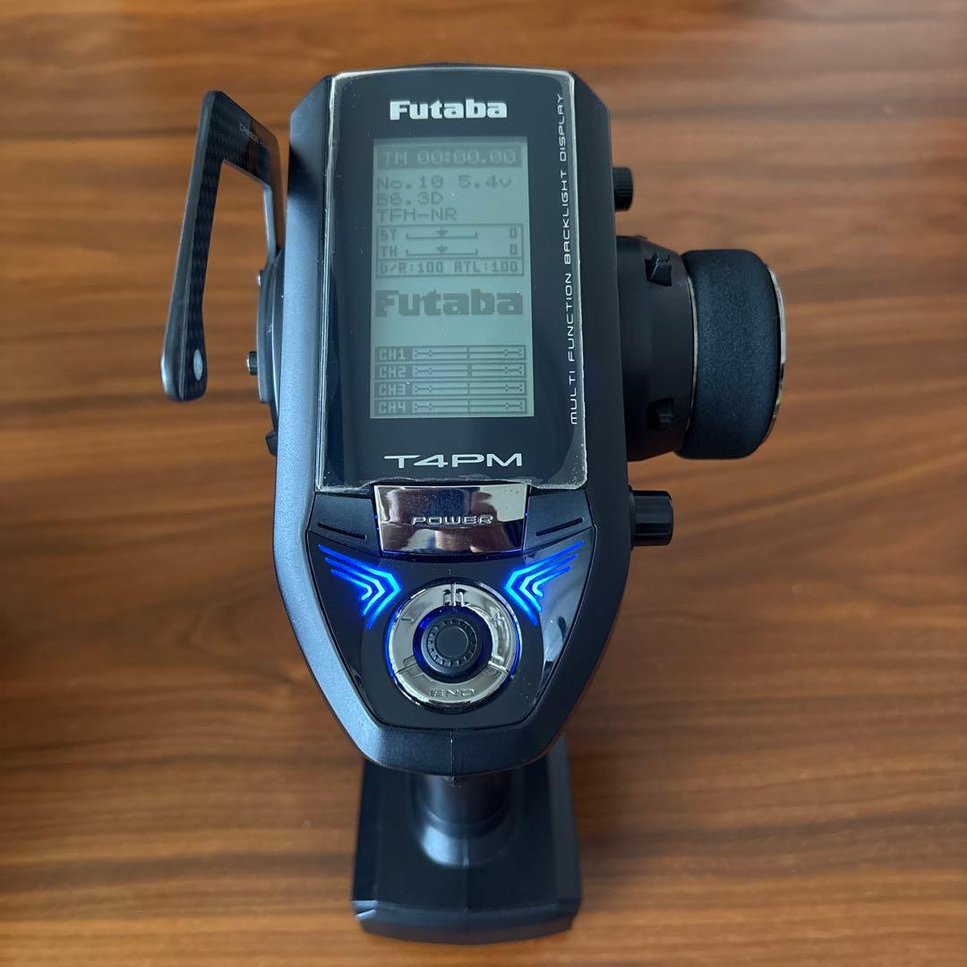 フタバ　Futaba 4PM トリプルレシーバー　カーボンハンドル付き
