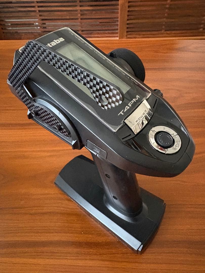 フタバ　Futaba 4PM トリプルレシーバー　カーボンハンドル付き