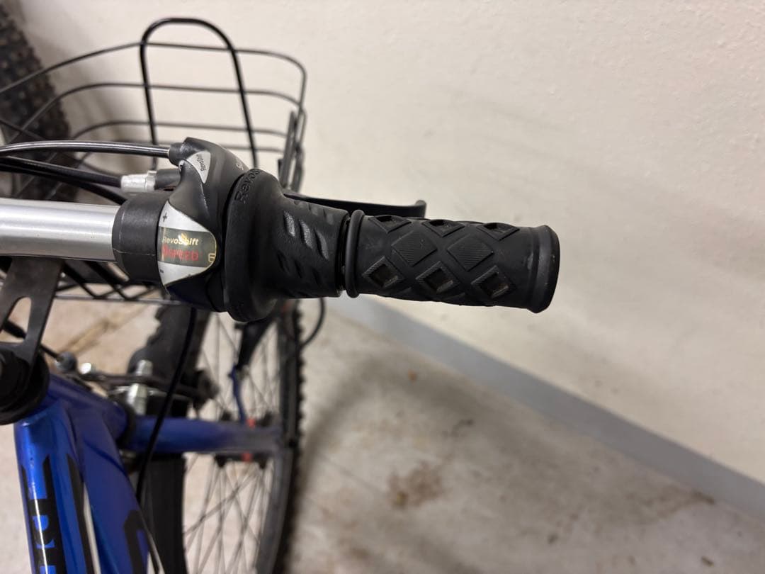 【割引中】【一部エリア手渡送料込】自転車　青 前バスケット付