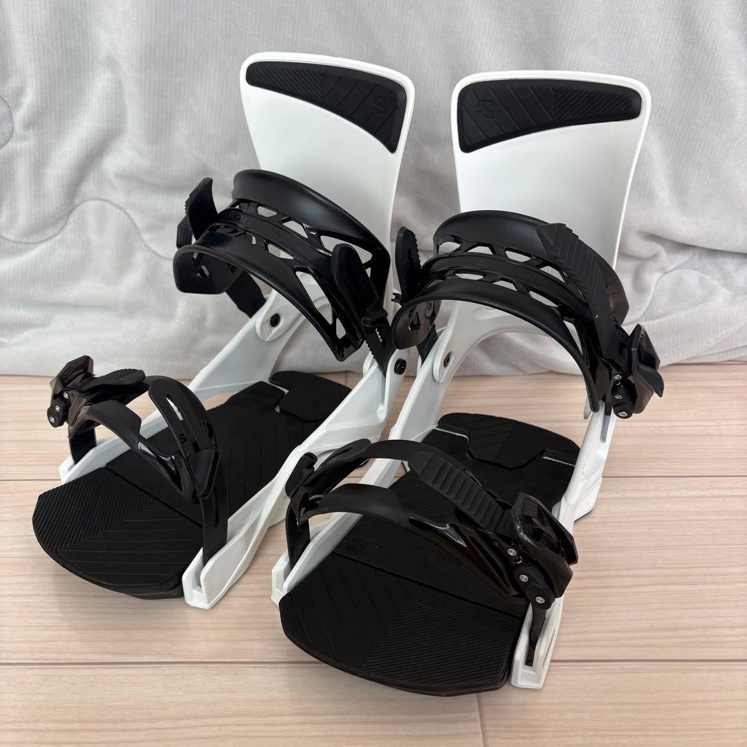 SALOMON RHYTHM ホワイト/スノーボードビンディング