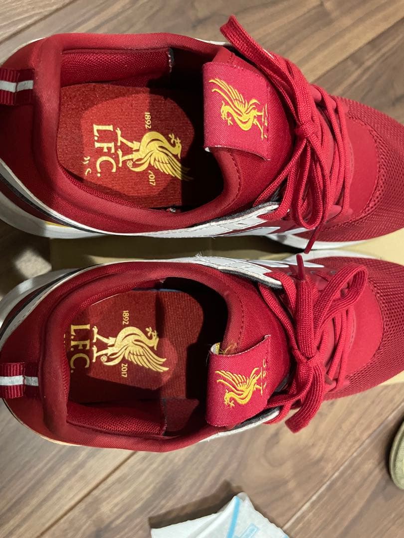 New Balance LFC 125 Years レッド