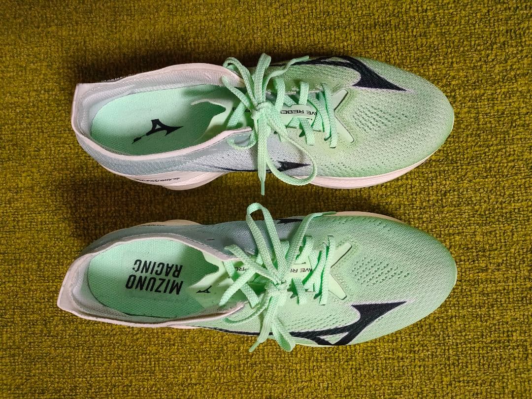 Mizunoウェーブリベリオンプロ3 27、5cm