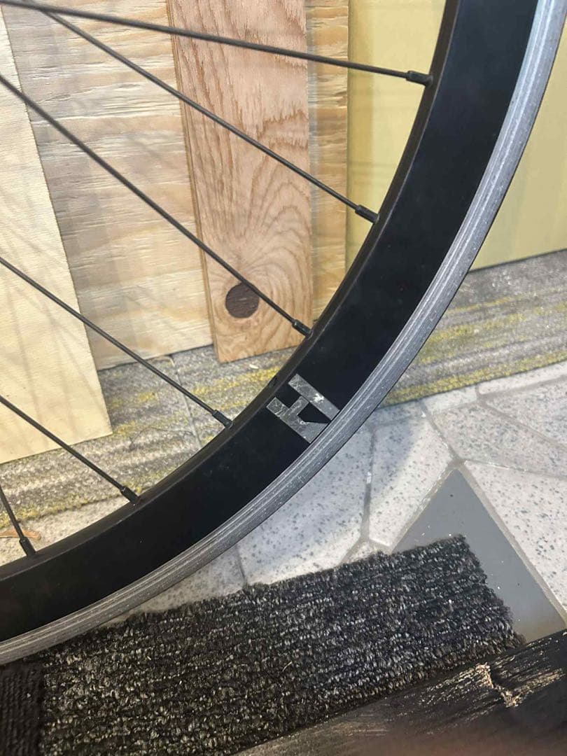 ピストH plus son arhety リムgran compe sfハブ