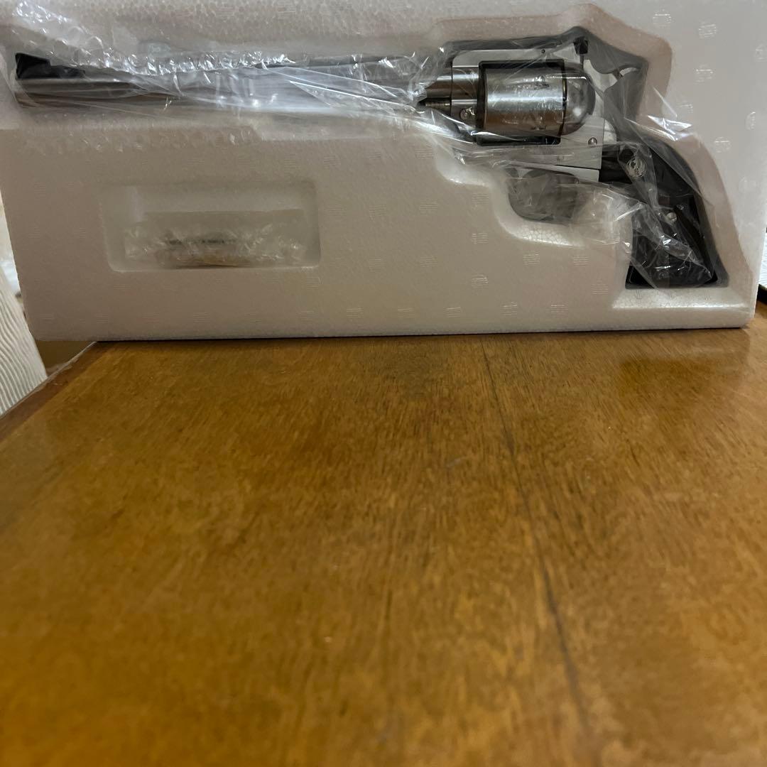 SUPER BLACKHAWK ガス式リボルバー