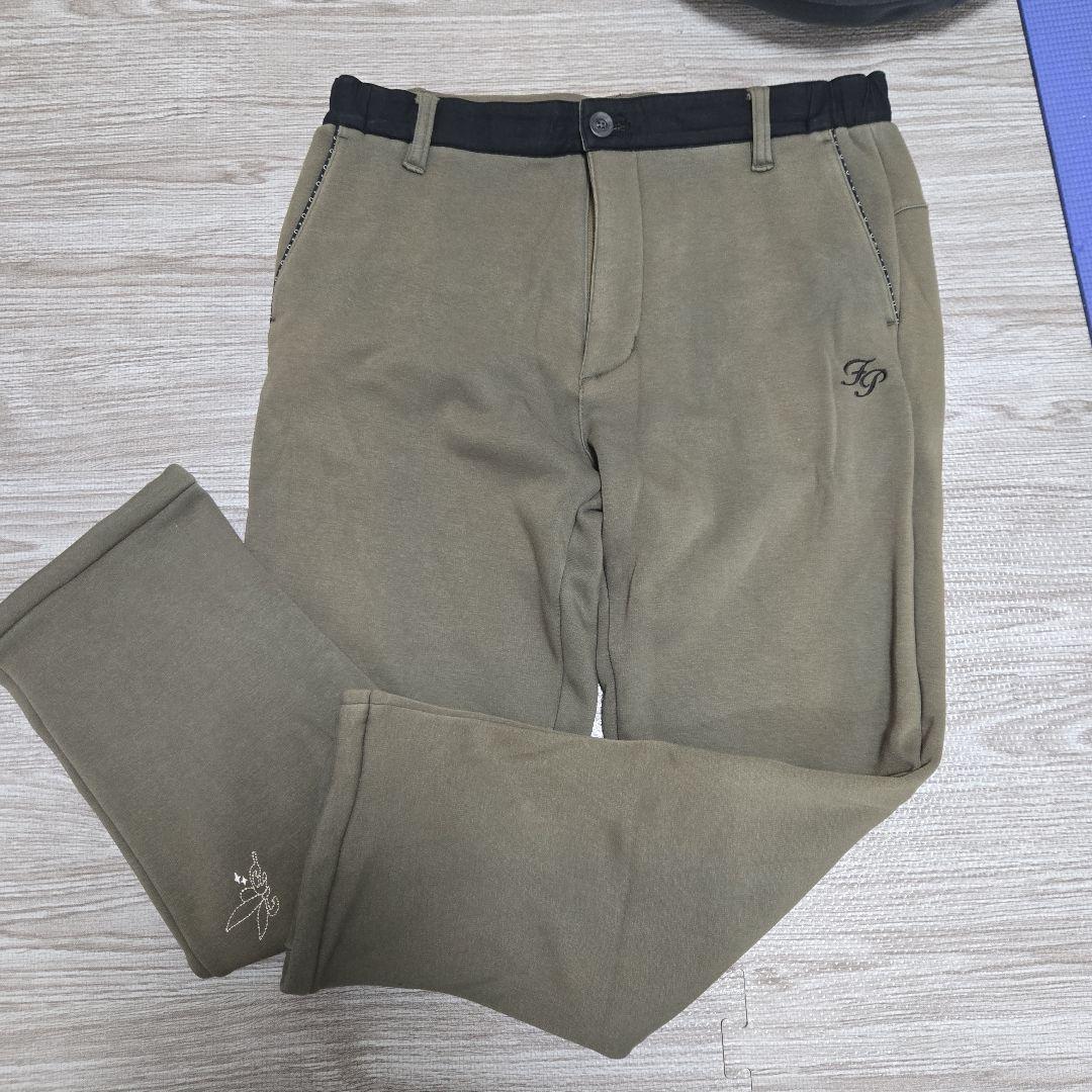 フェアリーパウダー　ゴルフパンツ