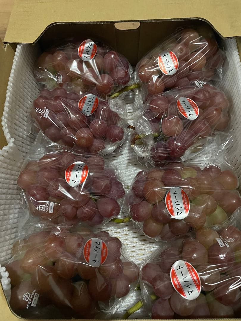 ② 【岡山県産】マイハート(葡萄)7〜8房 約5キロ