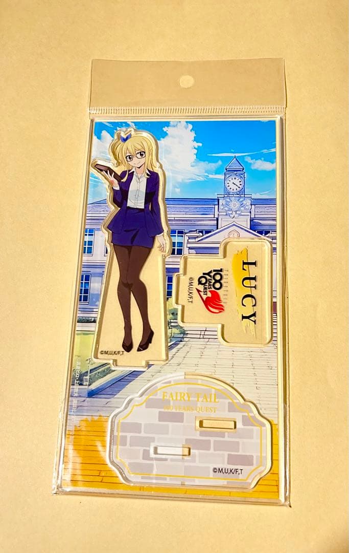 フェアリーテイル 100年クエスト ルーシィ　アクリルスタンド