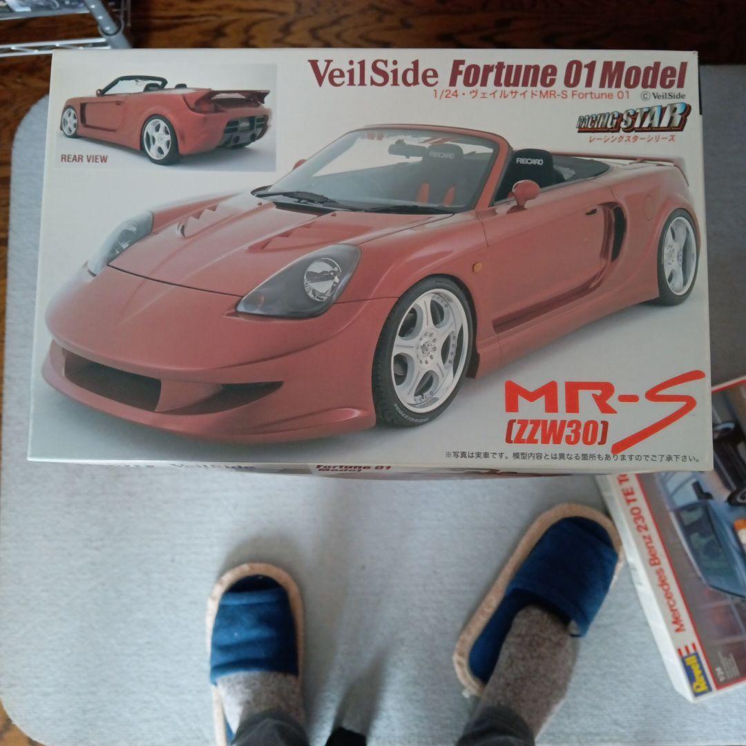 VeilSide MR-S (ZZW30) 1/24 プラモデル