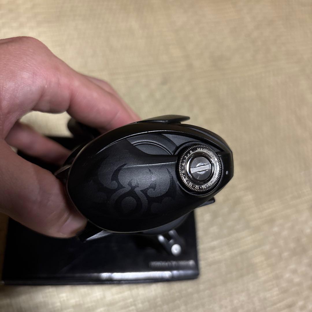 ダイワ ベイトリール タトゥーラ TW 100SHL