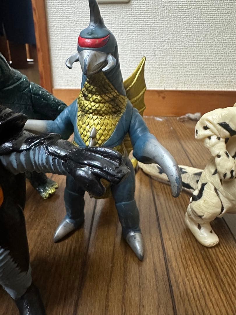 ウルトラマン 怪獣フィギュアセット　9体