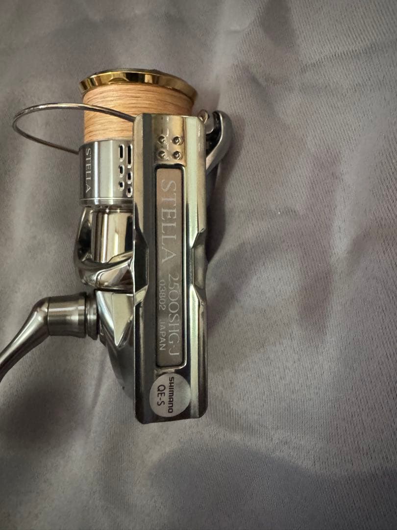 極美品！！18 SHIMANO ステラ　2500SHG スピニングリール