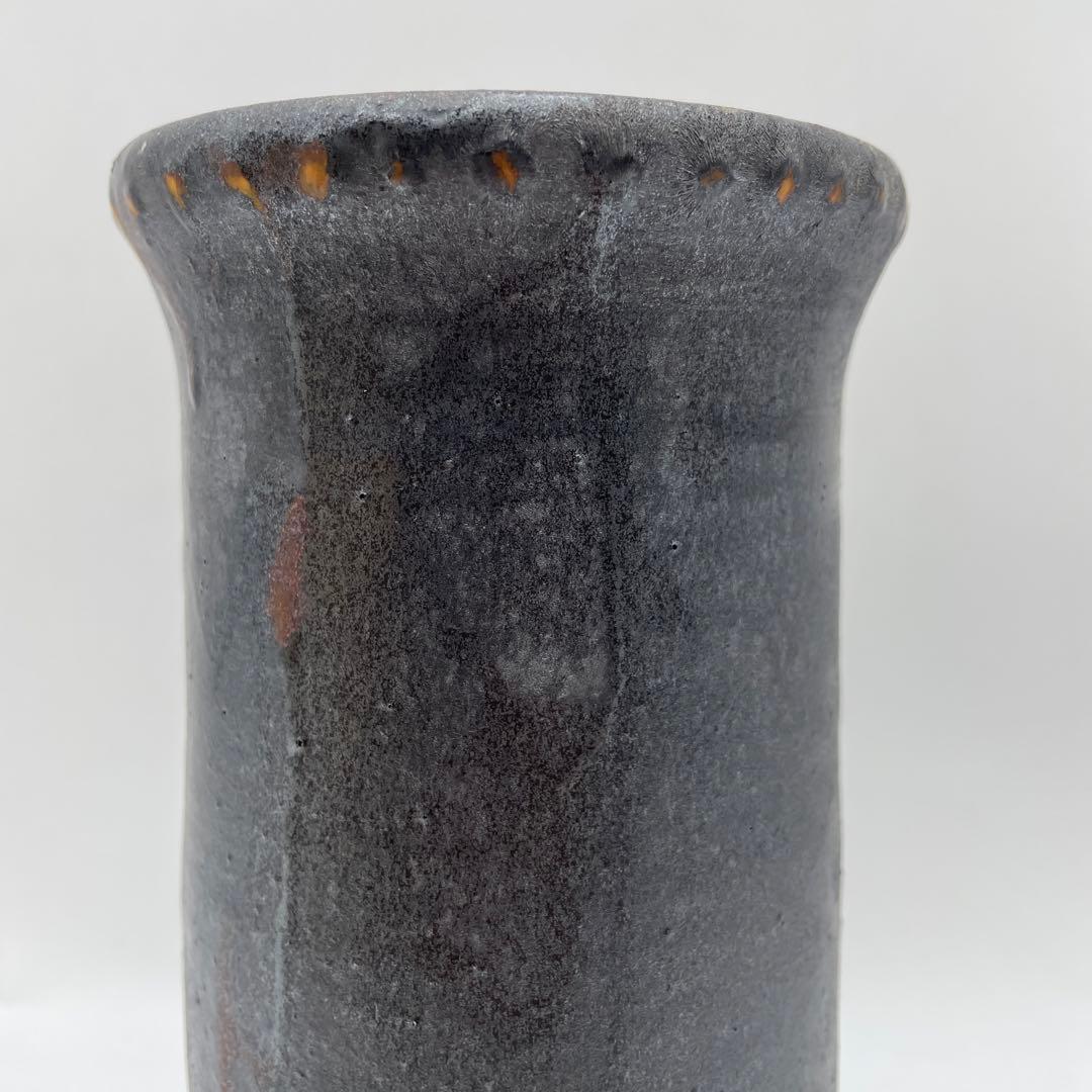 岩井窯　山本教行造　鉄釉花入　花瓶　4
