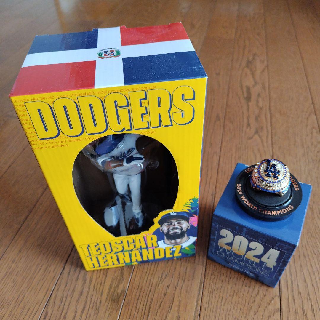 【祝優勝】テオスカーヘルナンデス ボブルヘッド＆チャンピオンリングレプリカセット