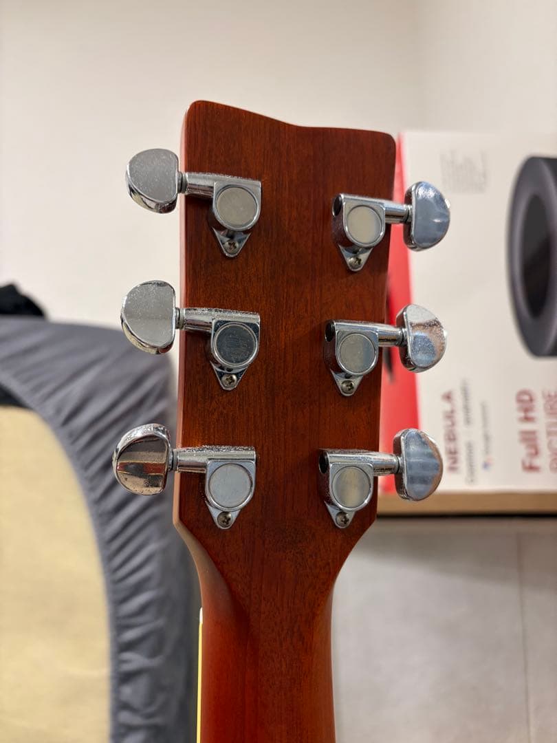 Yamaha FS820 アコースティックギター レッド